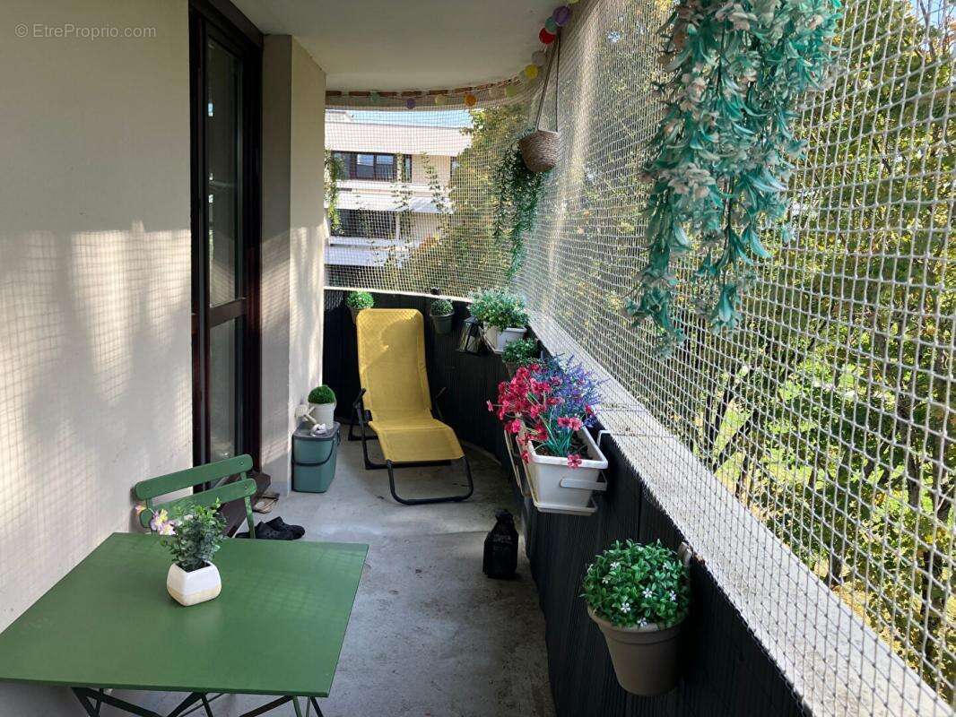 Appartement à ELANCOURT