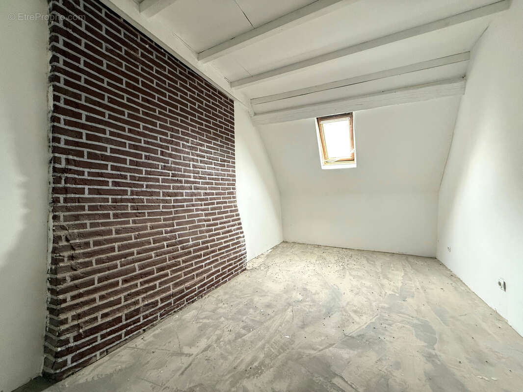 Maison à LONGNY-AU-PERCHE