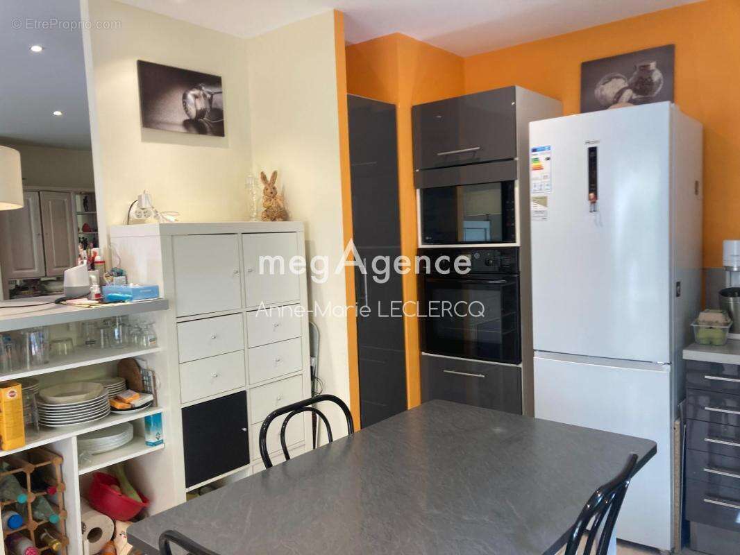 Maison à JASSANS-RIOTTIER