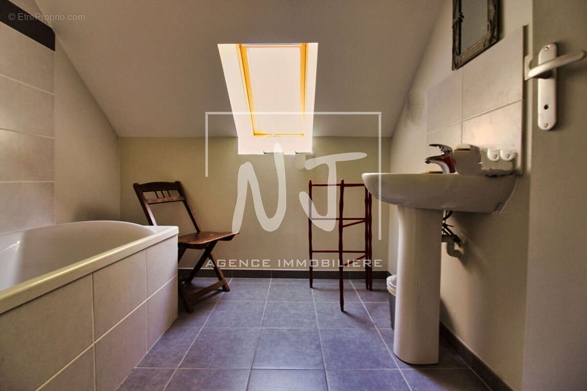 Maison à MURS-ERIGNE