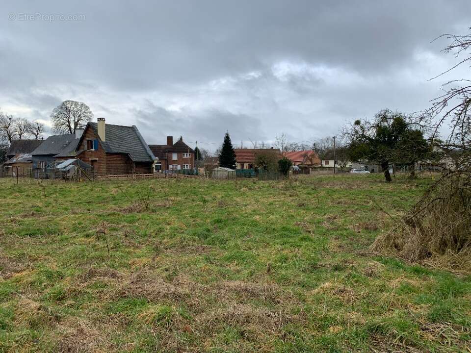 Terrain à SAINT-MAXENT