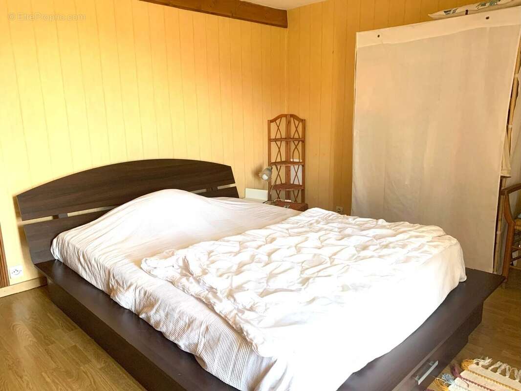 Maison de village en pierres avec grange - photo 9