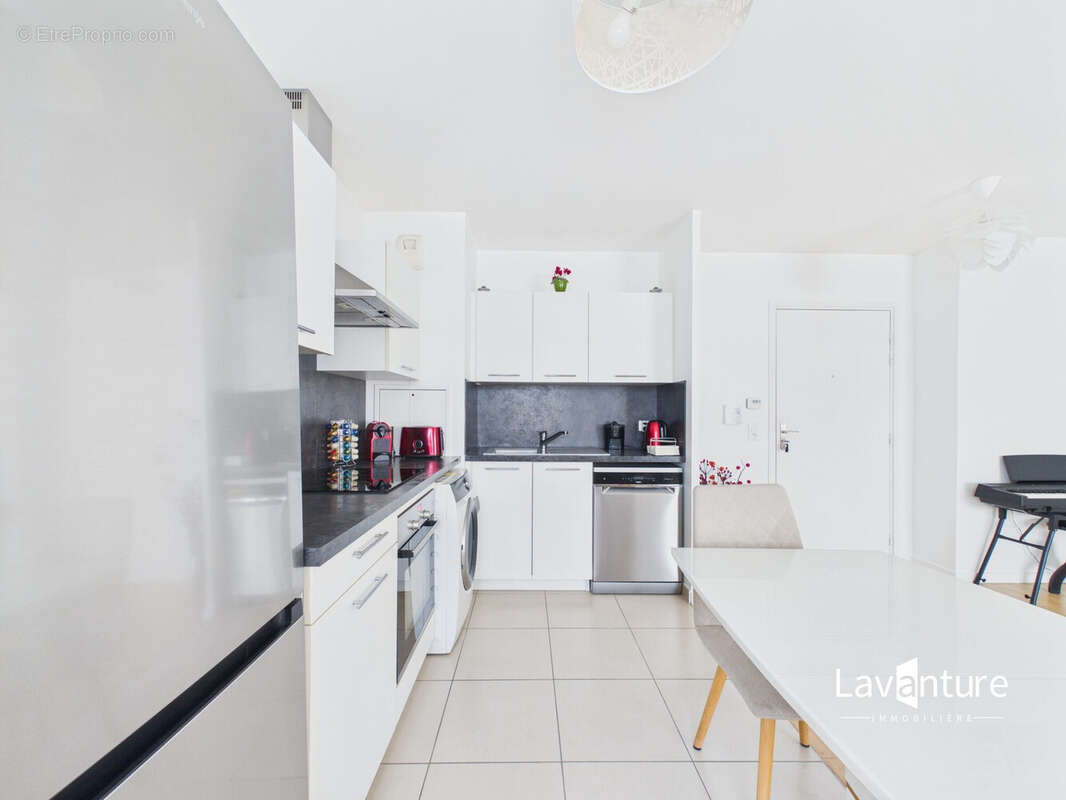 Appartement 49 m² à Velizy-Villacoublay  - photo 8