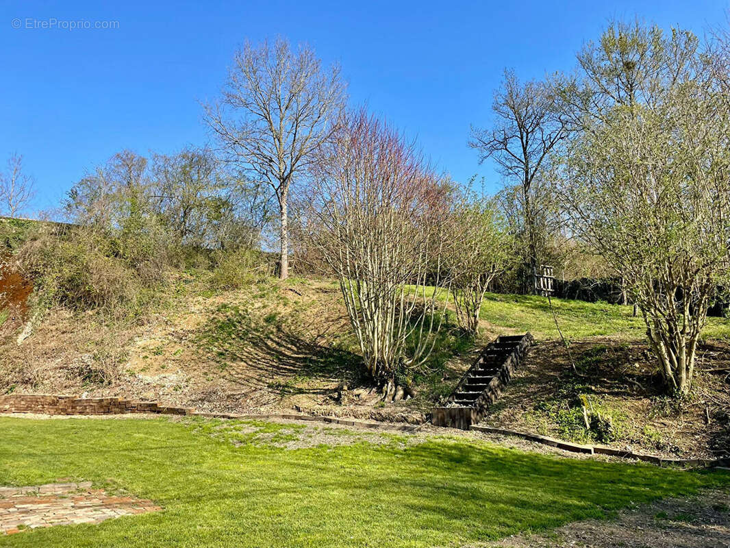 Maison à BOEURS-EN-OTHE