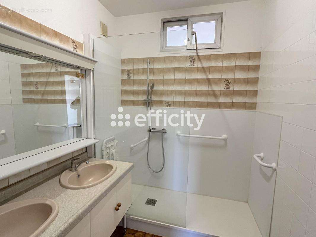 Appartement à CORBAS