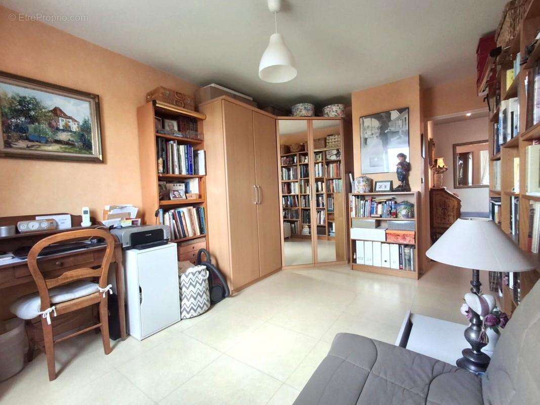 Appartement À Vendre - photo 8