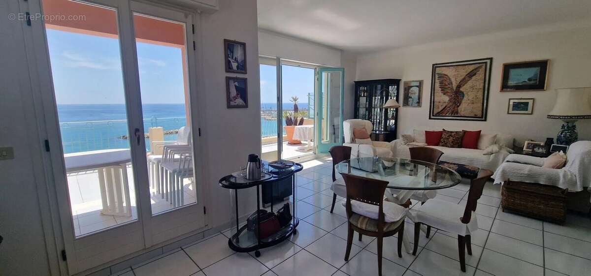 Appartement à MENTON