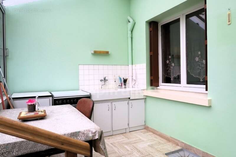 Maison à LA CHAPELLE-VICOMTESSE