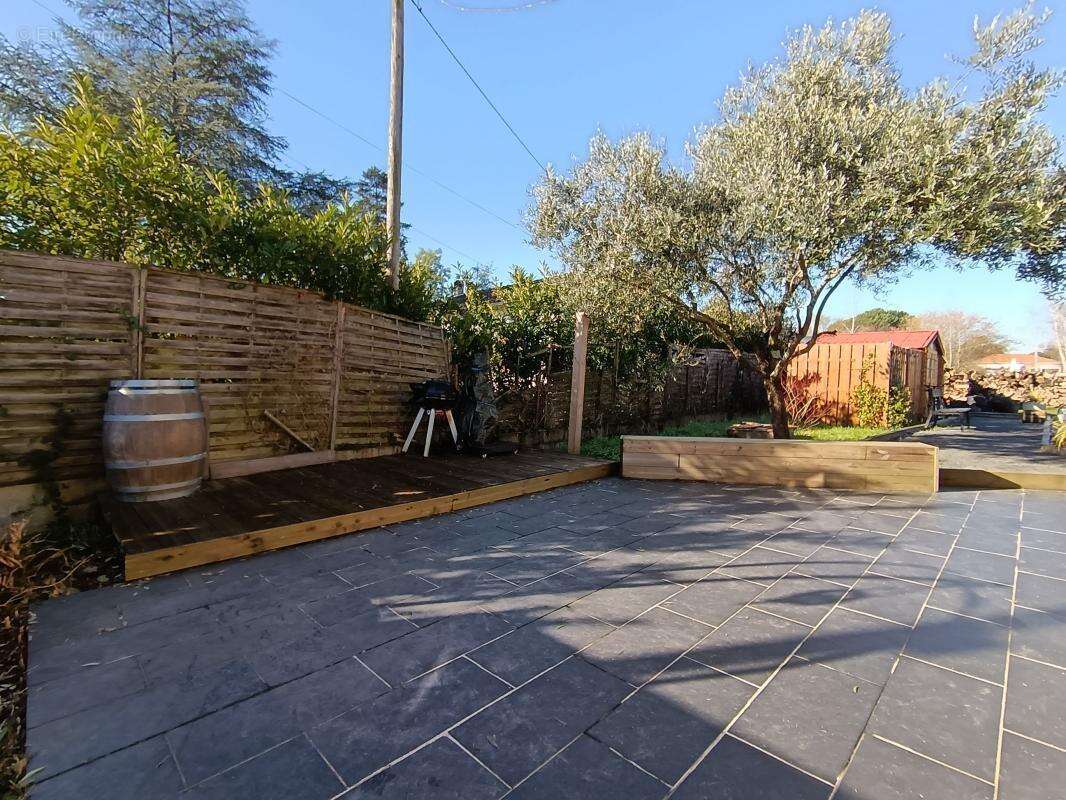 Maison à SAINT-LOUBES