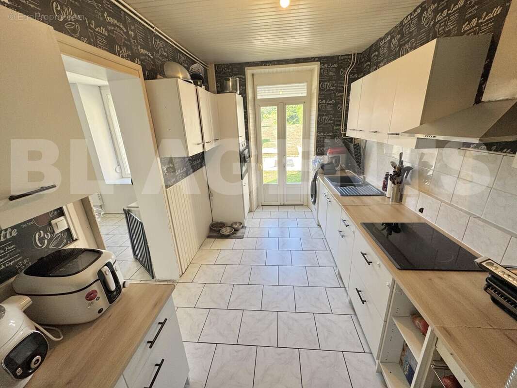 A465C247-F602-4779-A524-7348BFC77E6A_1_201_a - Maison à VILLERS-SEMEUSE