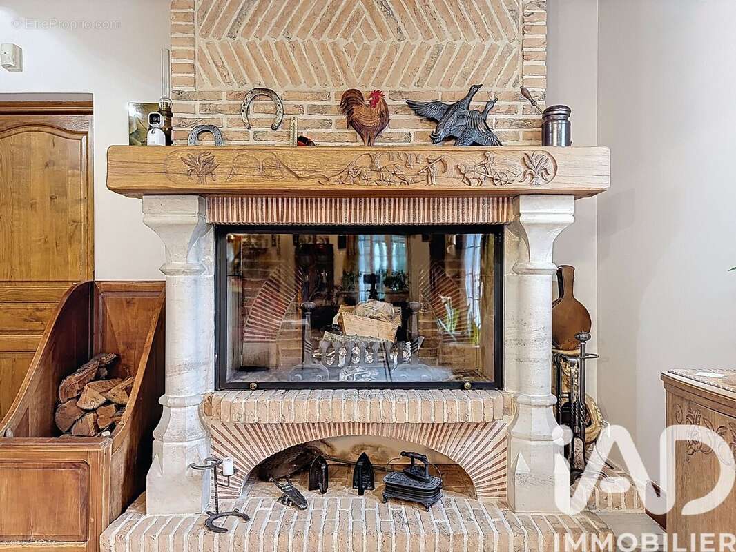 Maison 290 m² à Croisilles  - photo 5