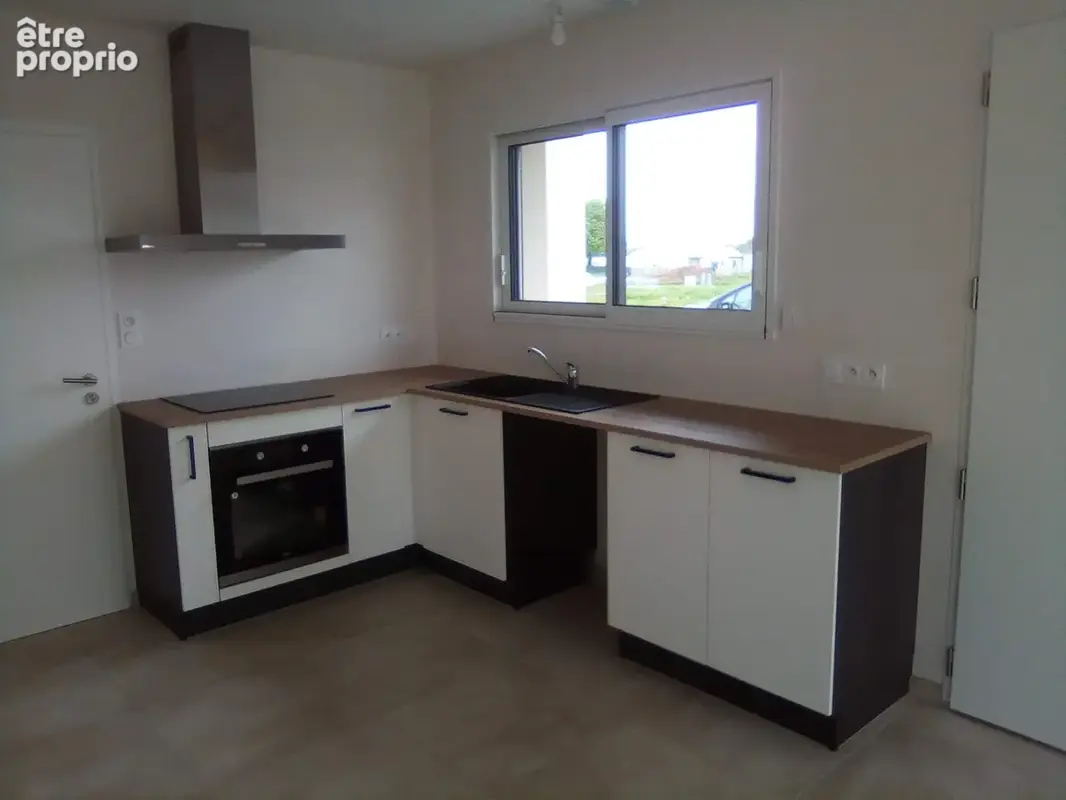 Maison de plain pied 80 m2 habitable / 3 chambres / 663 m2 Terrain - photo 3