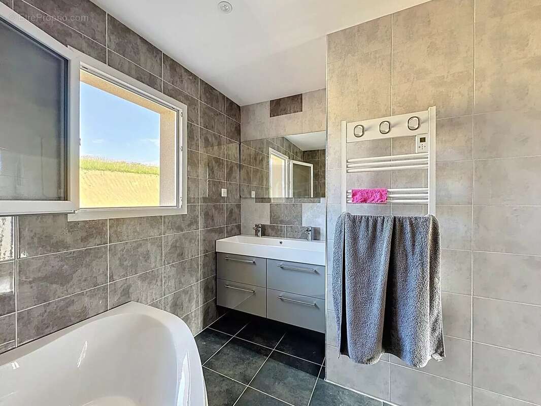 Maison à RABASTENS-DE-BIGORRE