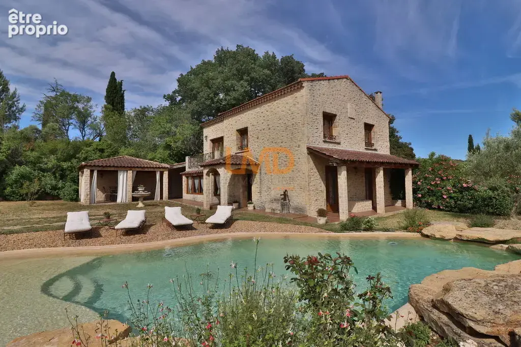 Maison de charme 4 chambres Terrain 2000m2 Piscine Calme Plein S - photo 10