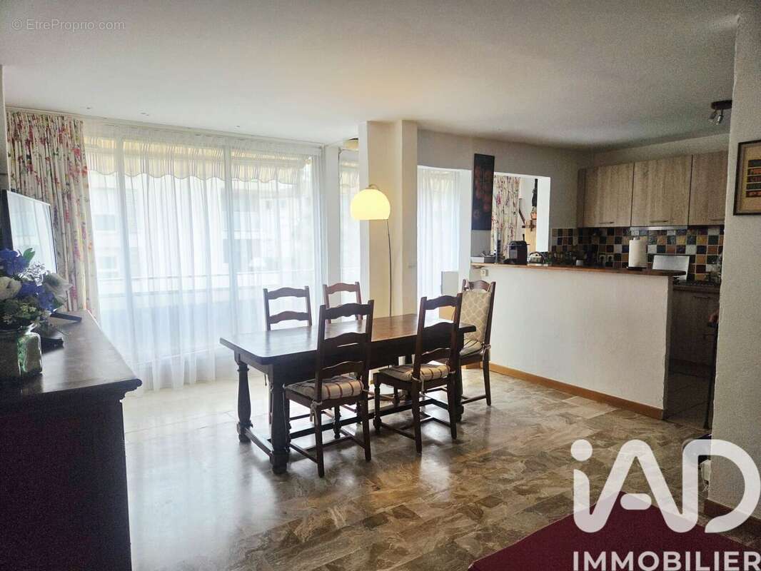 Photo 2 - Appartement à HYERES