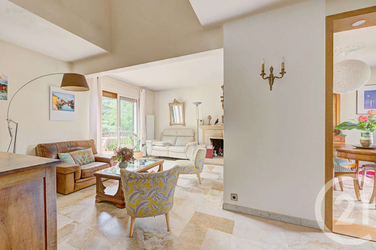 Maison à TOURNAN-EN-BRIE