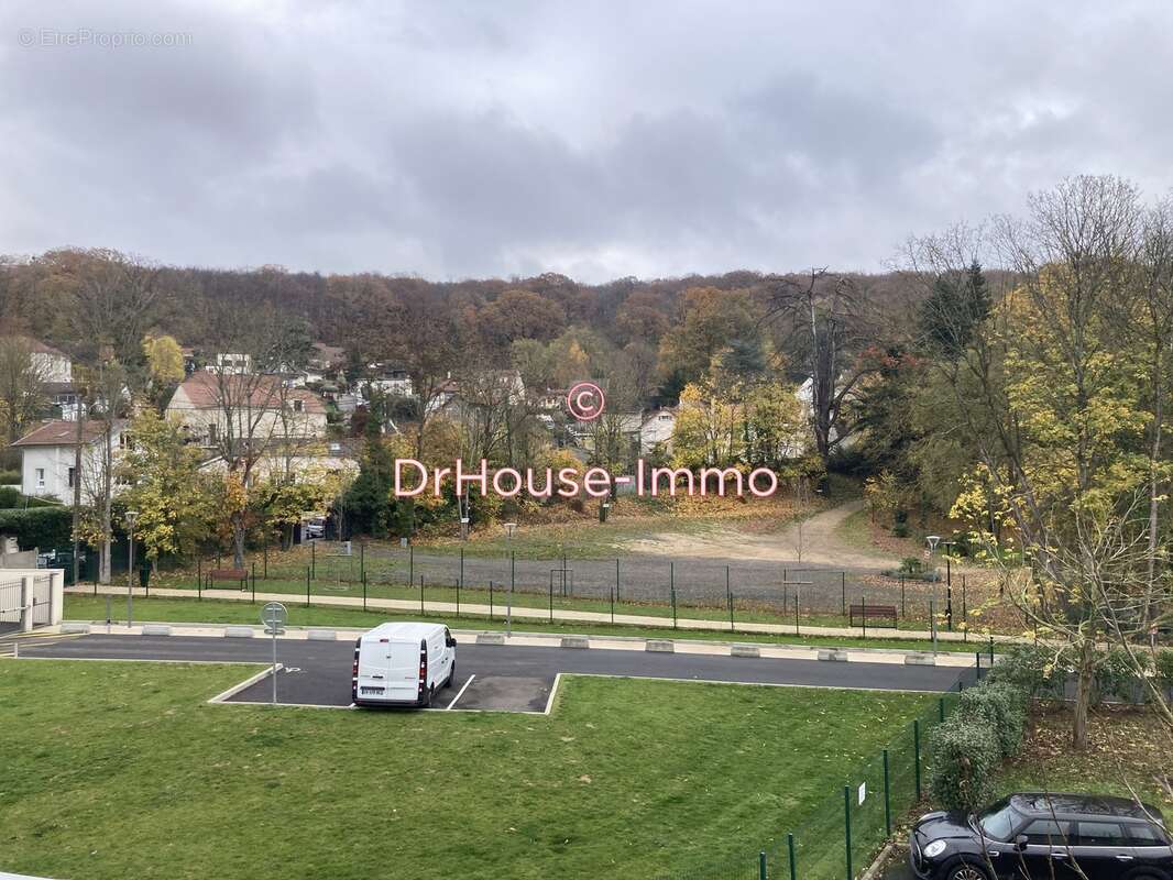 Appartement à MONTLIGNON