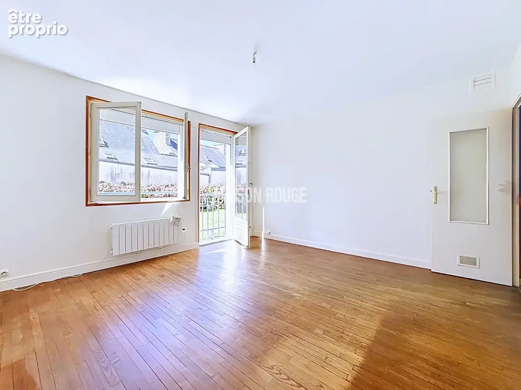 Paimpol Centre -  Appartement lumineux au calme, cave, parking - photo 2