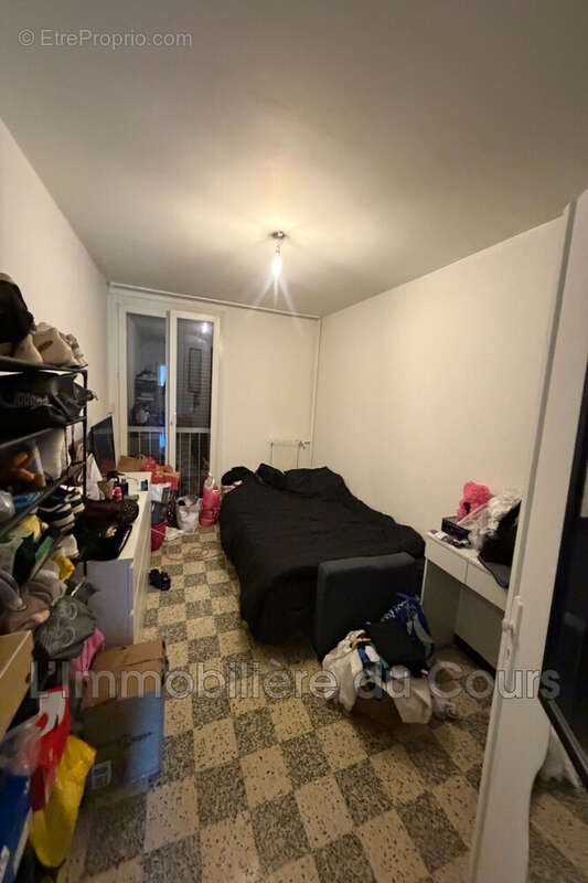 Appartement à PORT-DE-BOUC
