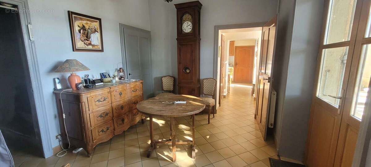 Maison à MONTELIMAR