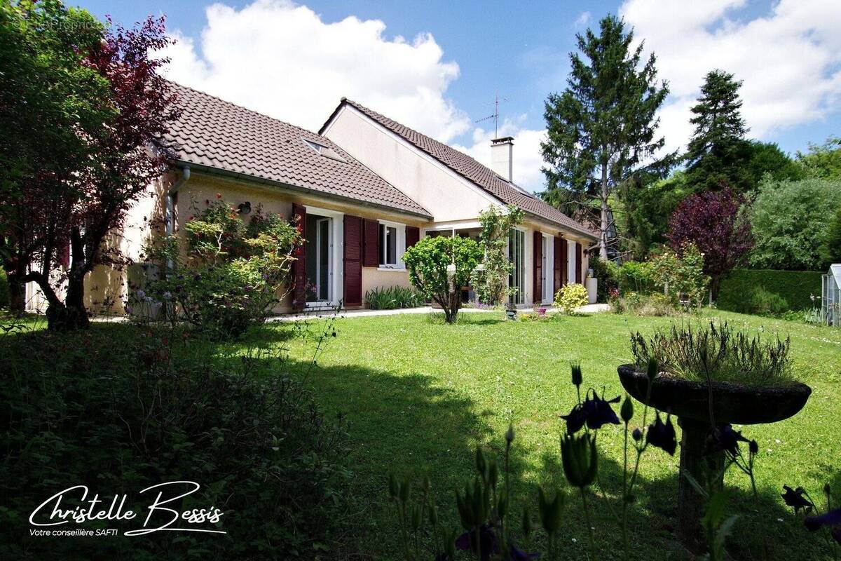 Photo 1 - Maison à VILLECRESNES