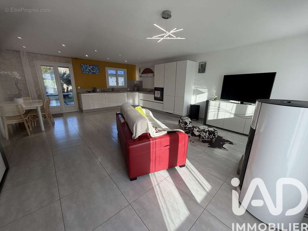 Photo 4 - Maison à TIGERY