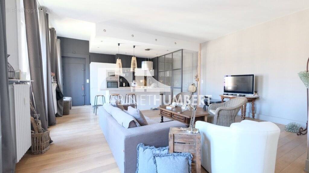 Appartement à SAINT-ETIENNE