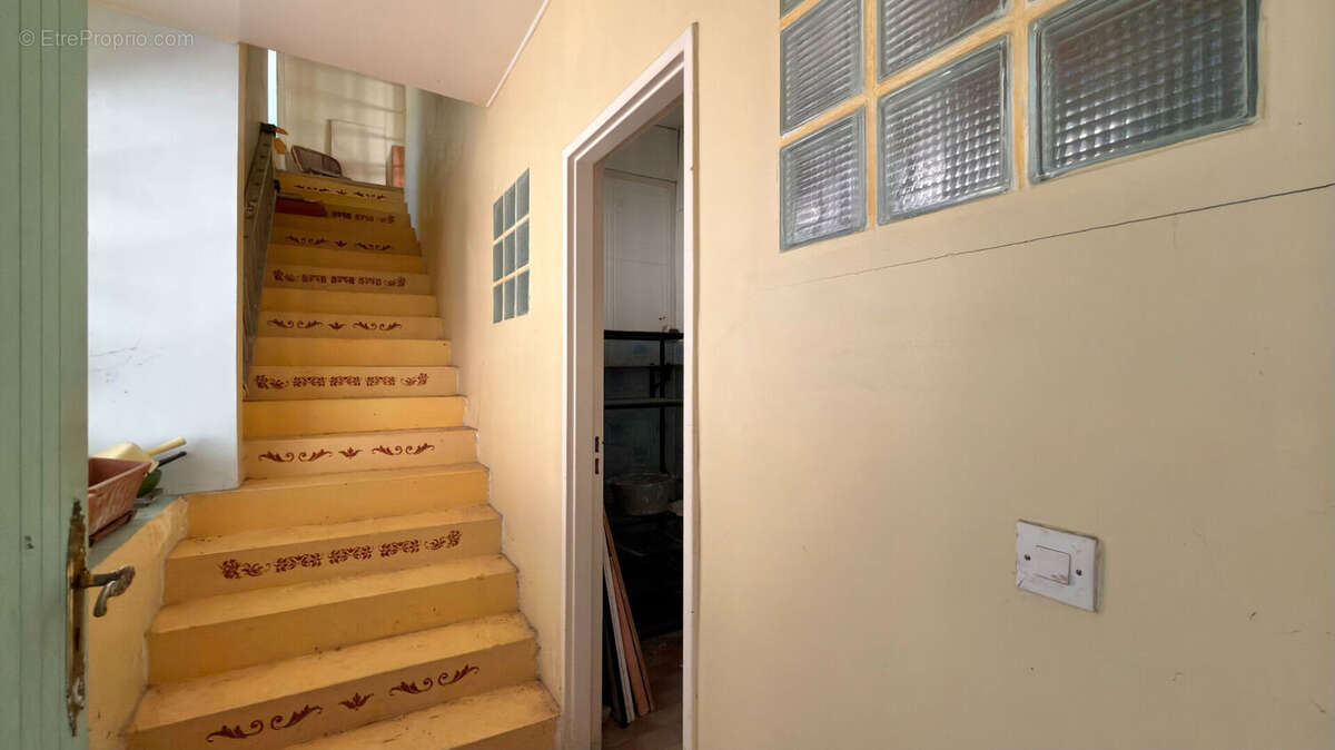 Appartement à CORBEIL-ESSONNES