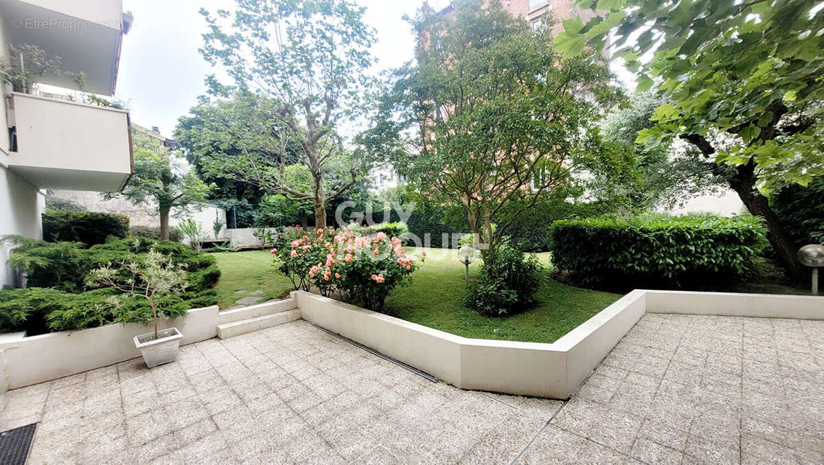 Appartement à BOIS-COLOMBES