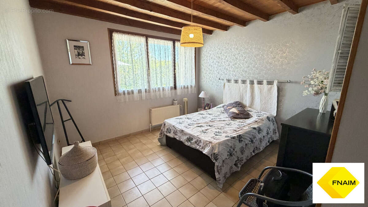 Maison 100 m² à Frespech  - photo 3