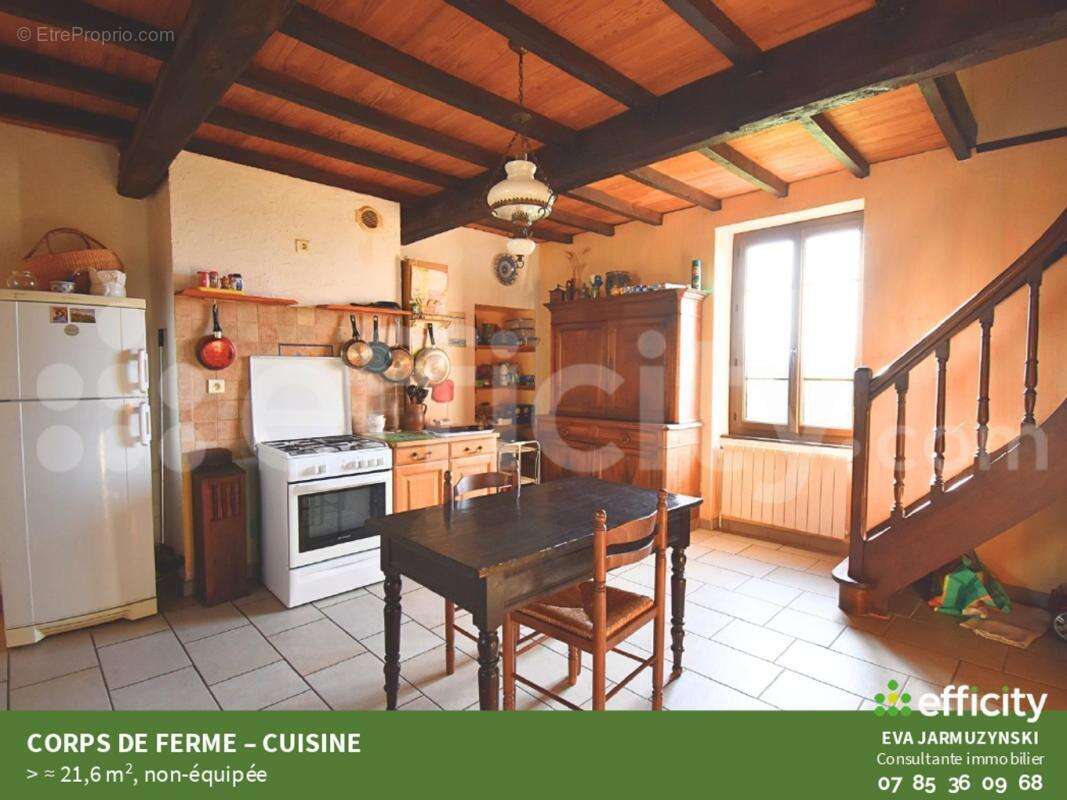 Maison à POMEYS