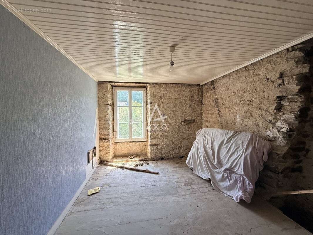 Maison à GUISCRIFF