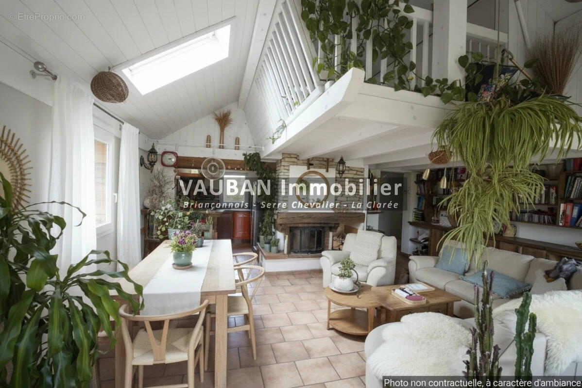 Maison à LE MONETIER-LES-BAINS