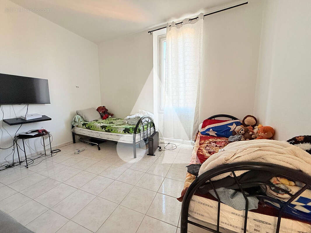 Appartement à MARSEILLE-15E