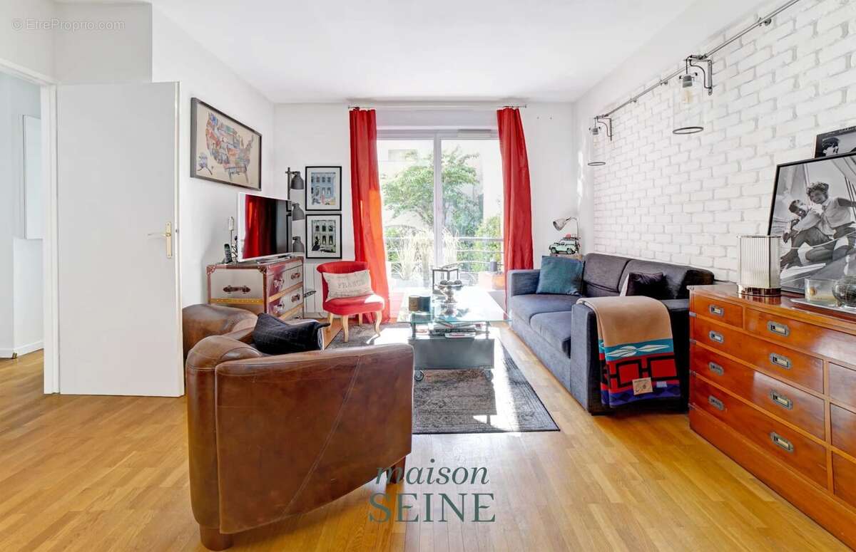 Appartement à LEVALLOIS-PERRET