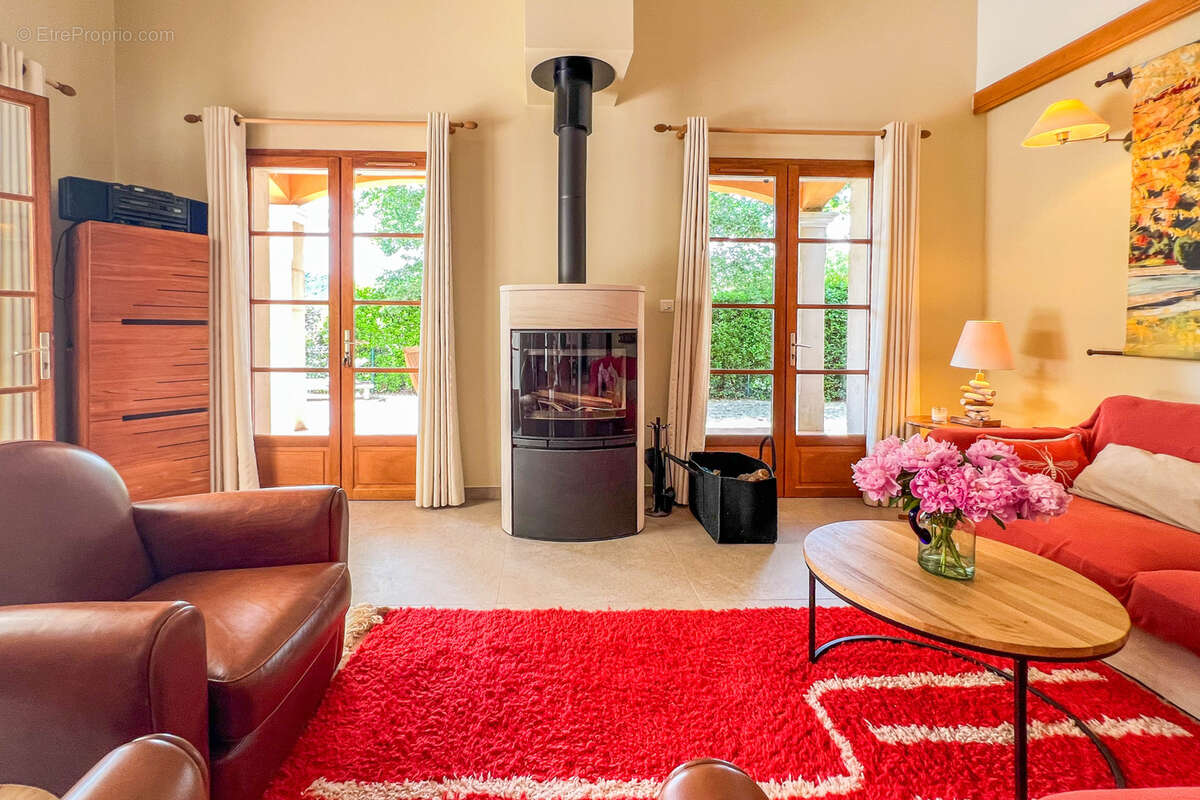 Maison à COLLOBRIERES