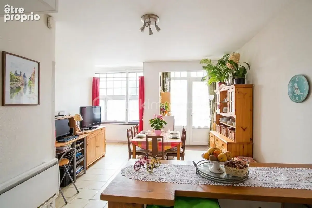 Rare à Maintenon, appartement de 2 pièces de 43 m² avec cave et jardin de 240 m², situation exceptionnelle gare à pied à moins d - photo 2