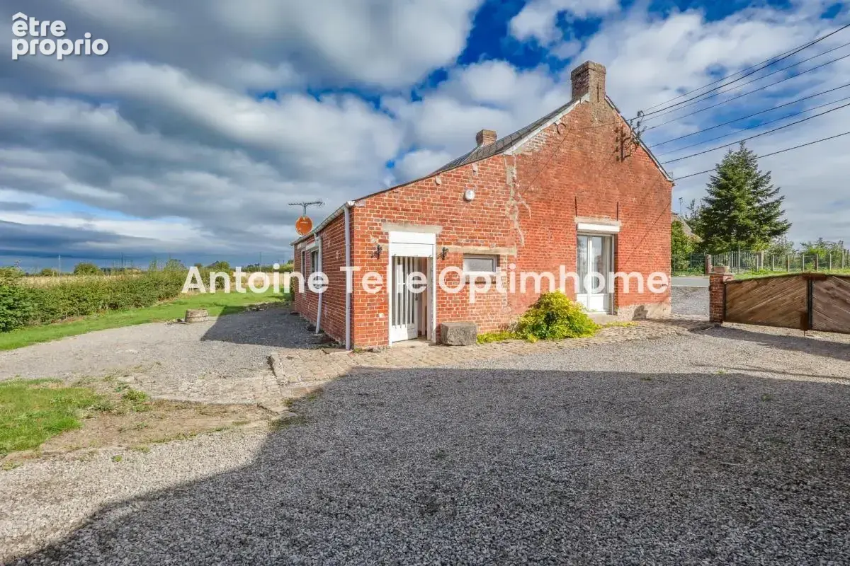 La Groise - Maison individuelle avec grange sur terrain de 950m² - Opportunité de rénovation à saisir - photo 3