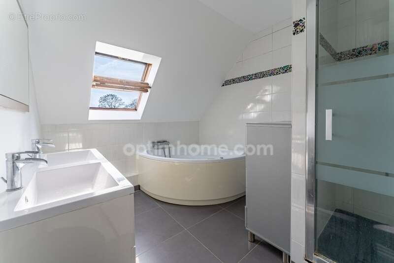 Maison à BAILLET-EN-FRANCE