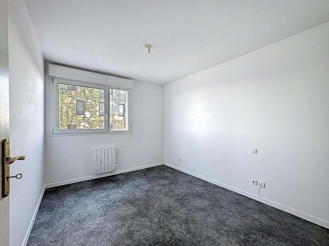   - Appartement à LILLE