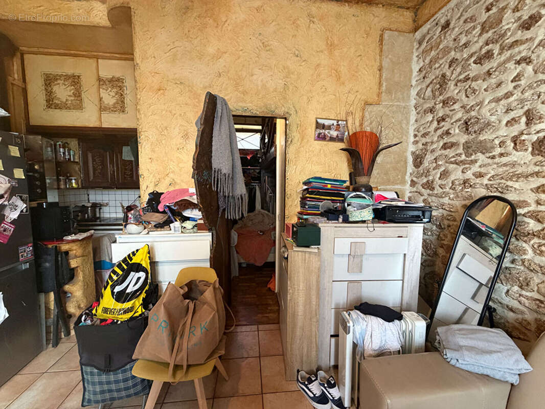 Appartement à PARIS-20E