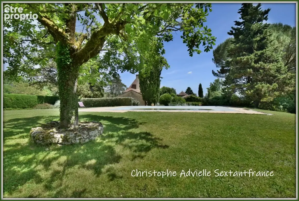 Domaine périgourdin de 400 M2 habitables sur 12 ha de parc avec pisicne - photo 5