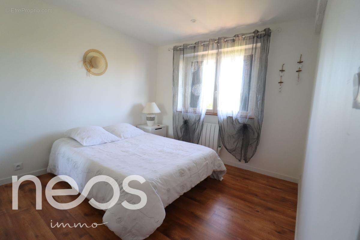Maison 120 m² à Beguey  - photo 12