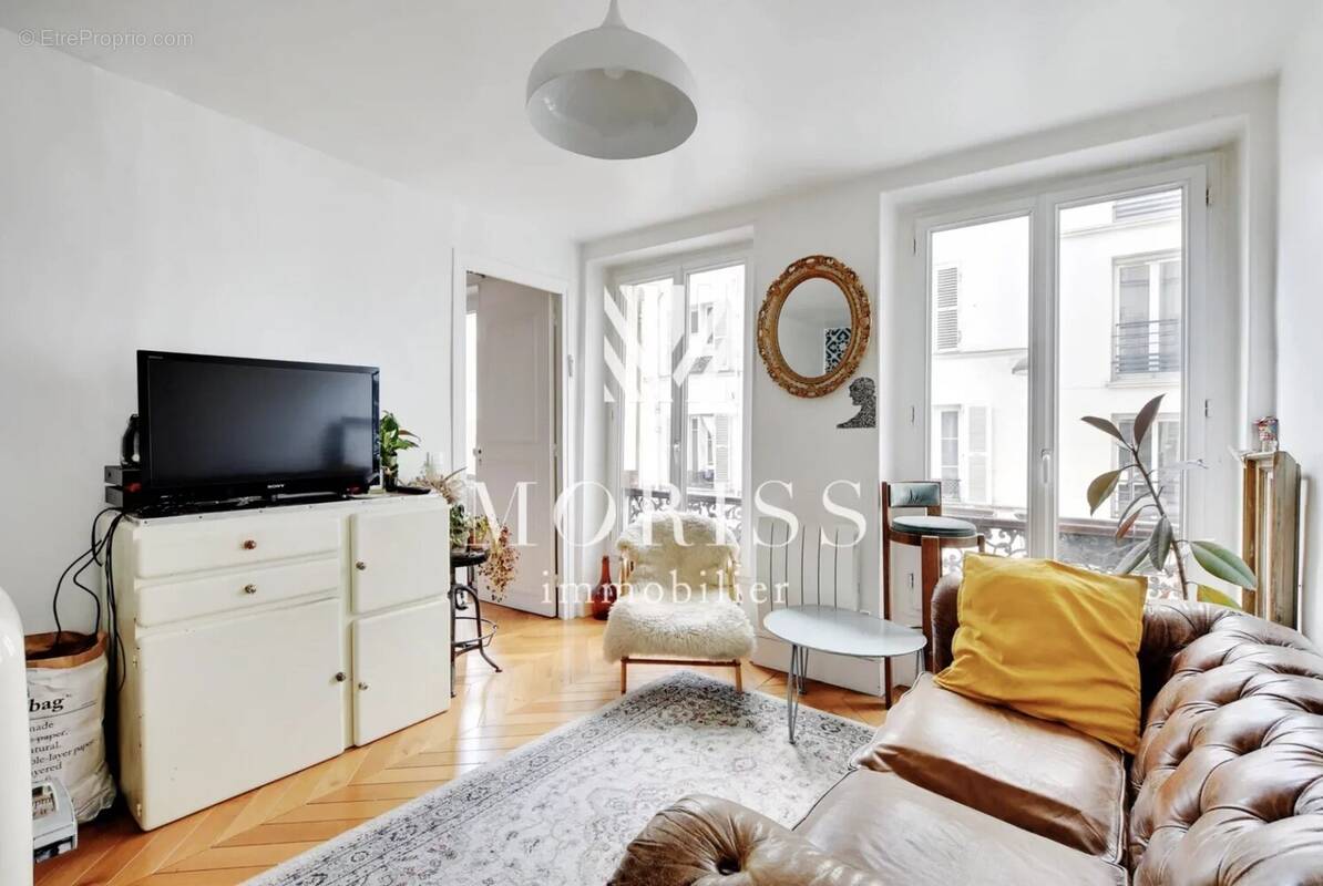 Appartement à PARIS-11E