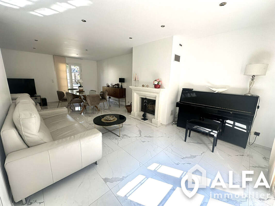 Maison à ENGHIEN-LES-BAINS