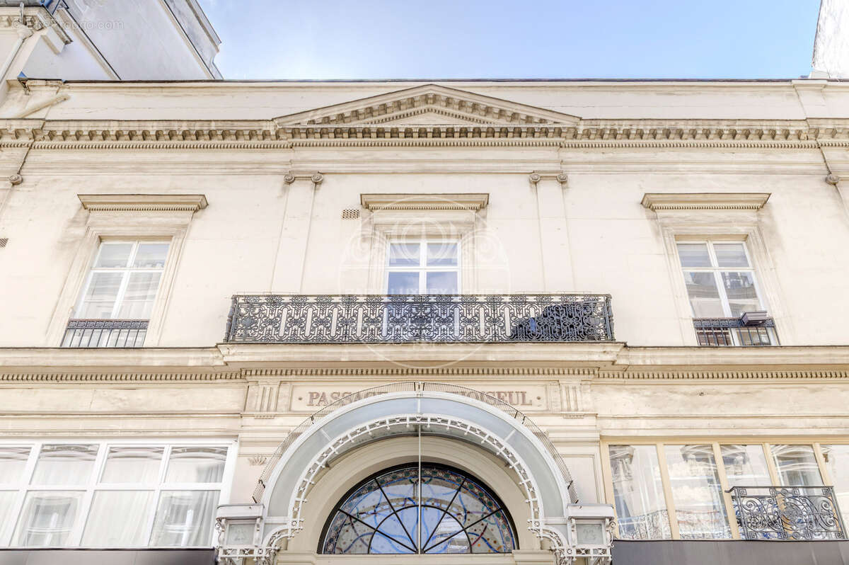 Appartement à PARIS-2E