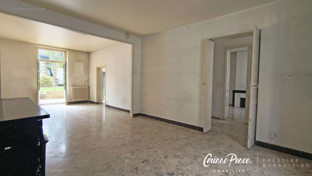 Maison à NIMES