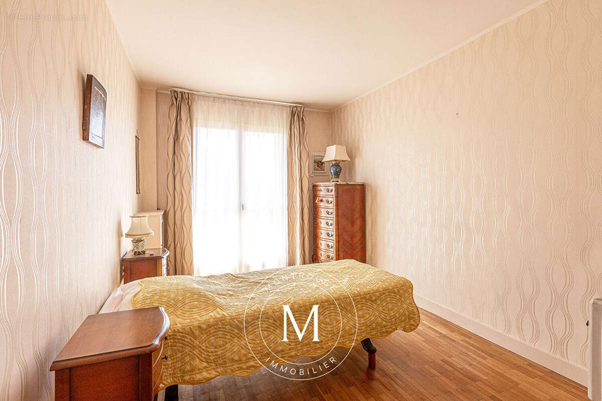 Appartement à MONTROUGE