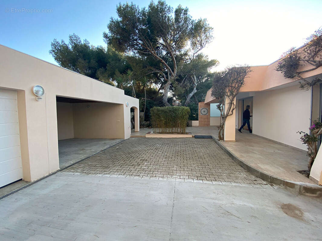 Appartement à SANARY-SUR-MER