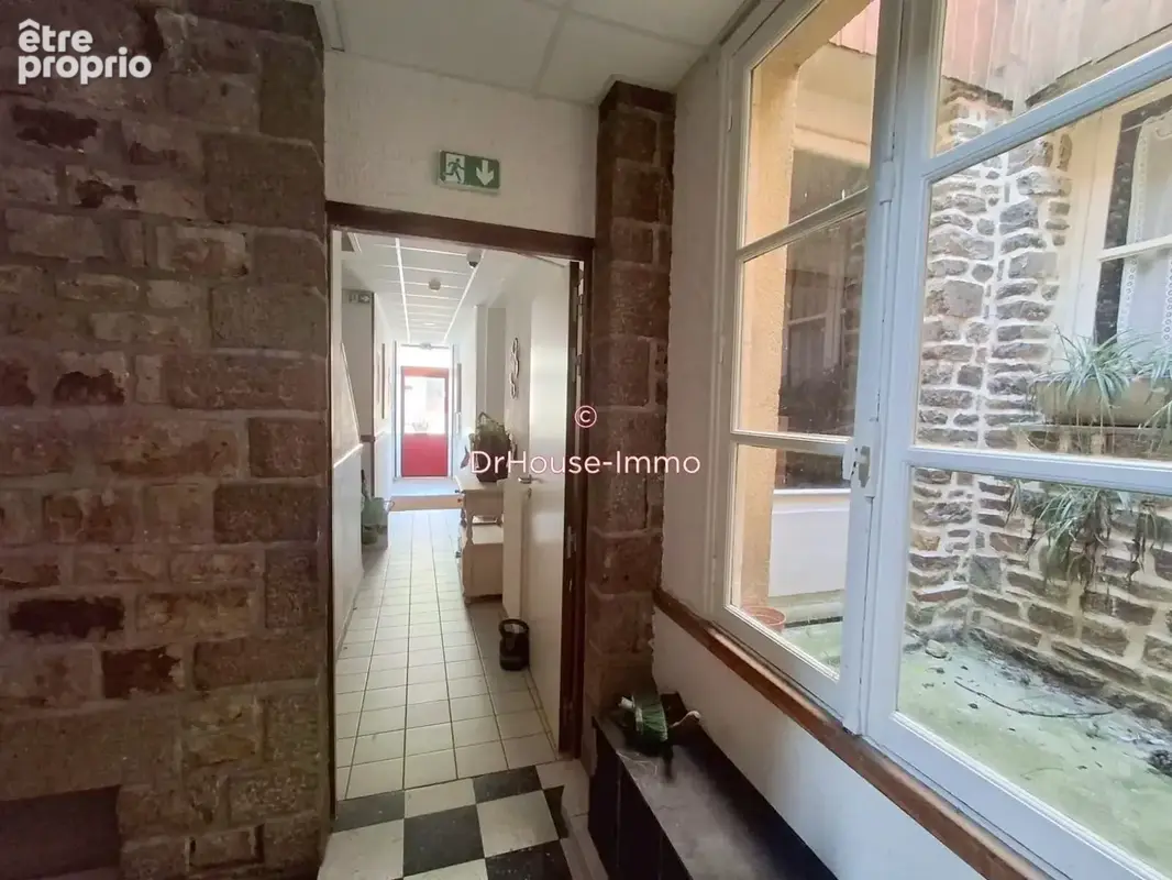 Appartement 23 pièces 645 m² à vendre à Saint-Hilaire-Du-Harcouet (50600) - photo 7